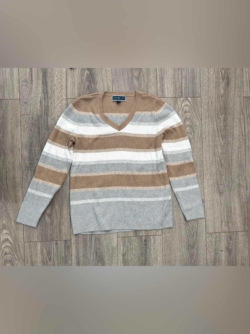 Karen Scott Ribbed Knit Striped VNeck Sweater Women Medium M Tan Gray White 0552